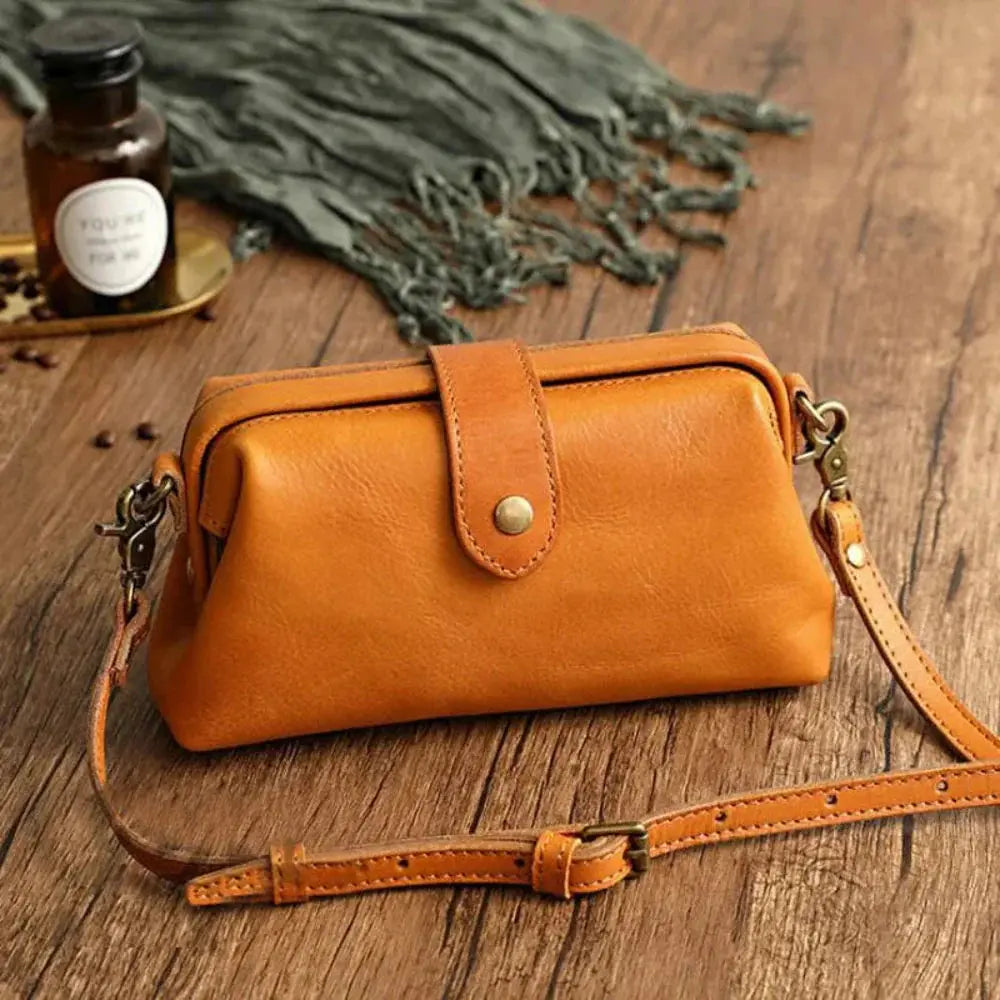 Chloe™ | ヴェリッサのタイムレスな魅力が光るレディースバッグ