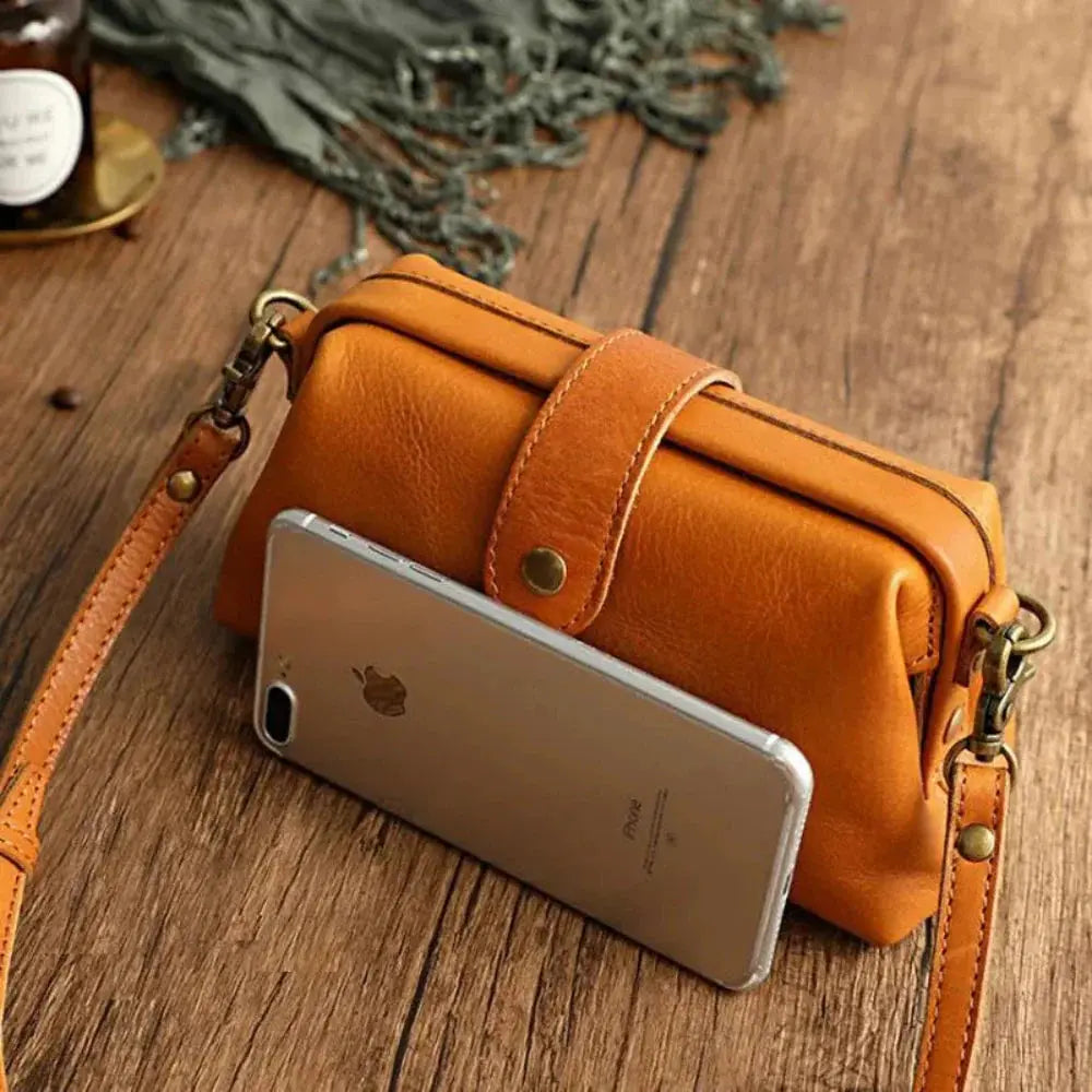 Chloe™ | ヴェリッサのタイムレスな魅力が光るレディースバッグ